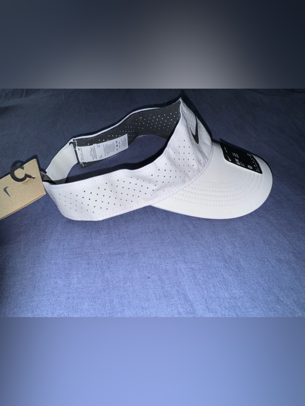NWT UNISEX AUTHENTIC NIKE DRIFIT ACE VISOR WHITE SIZE SM - Picture 4 of 4